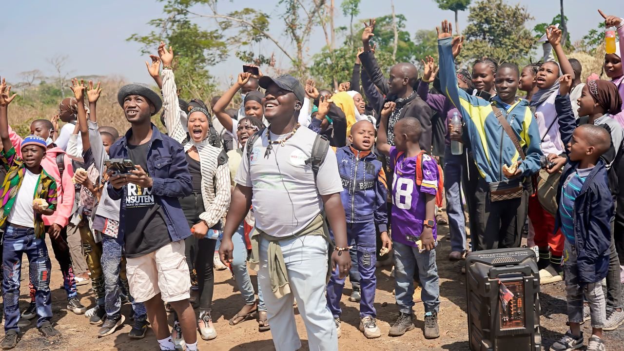 Rejoindre la communauté des guides — Zaly Merveille